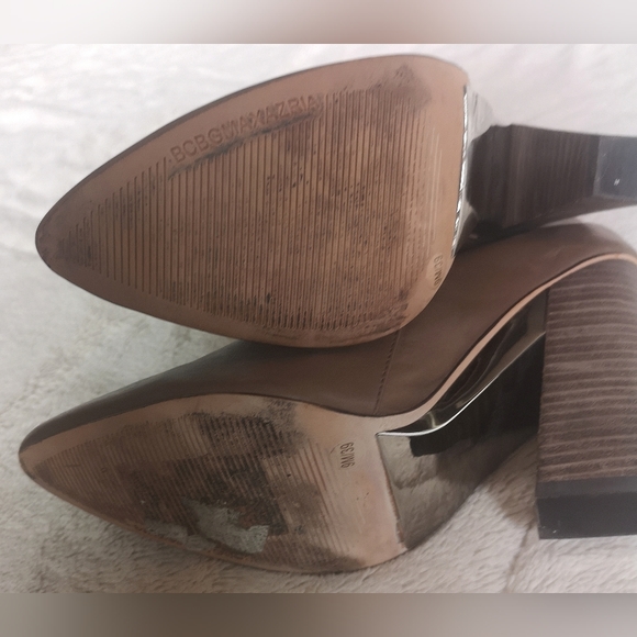 BCBG MAXAZRIA booties. - Picture 11 of 11